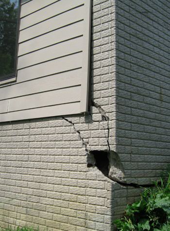 severe cracking of structural walls in Post Falls