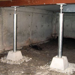 Installed crawl space jack post system in Rigby